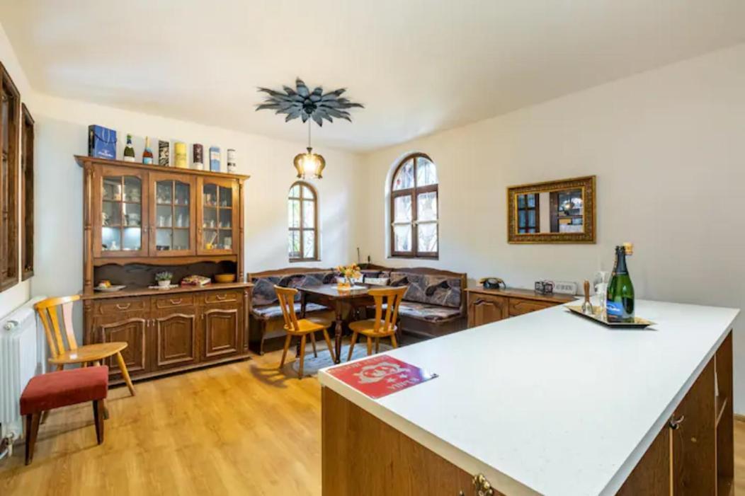 Guest House Geranium アルバナシ エクステリア 写真