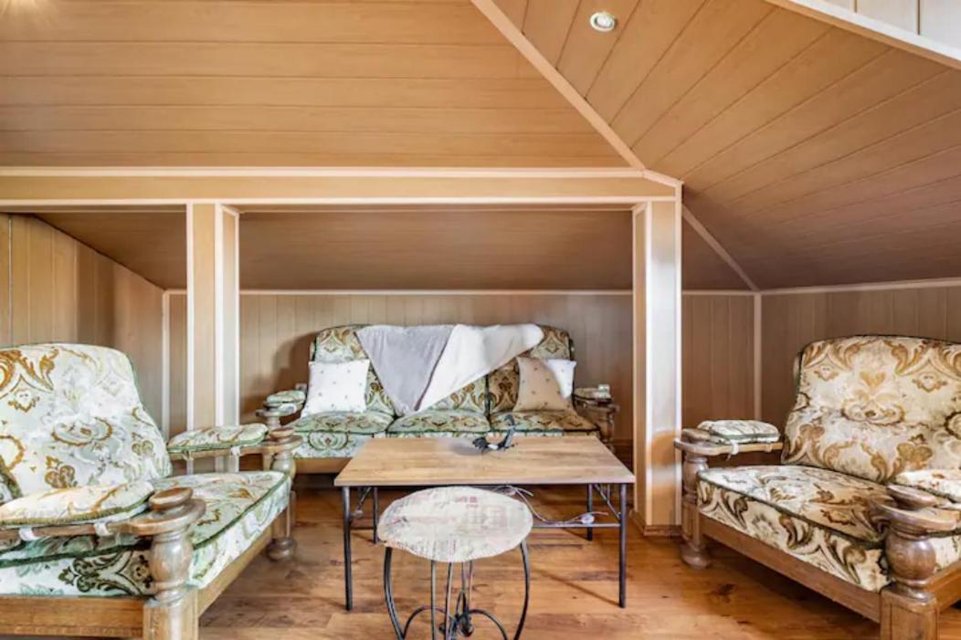 Guest House Geranium アルバナシ エクステリア 写真