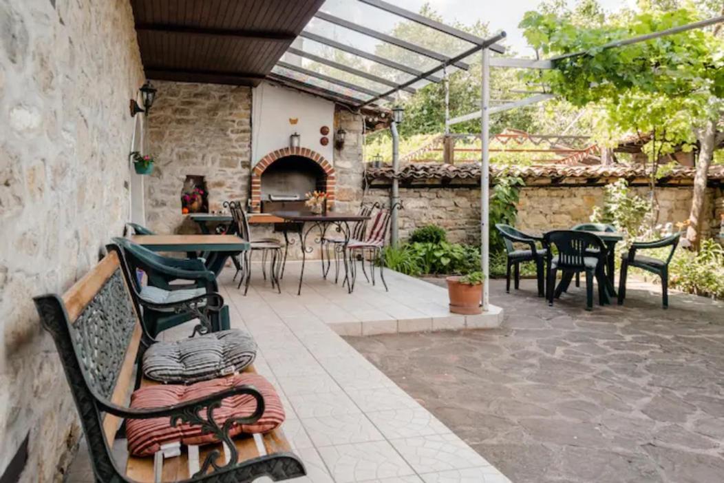 Guest House Geranium アルバナシ エクステリア 写真